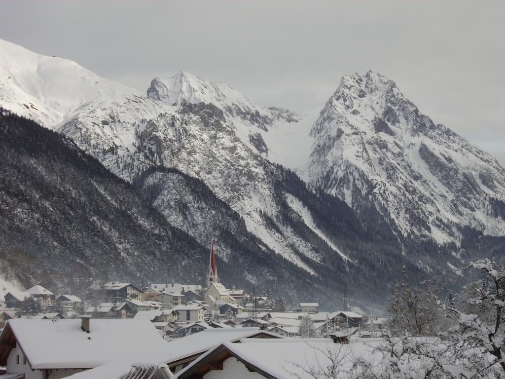 Burgerhof Pettneu am Arlberg Exterior foto